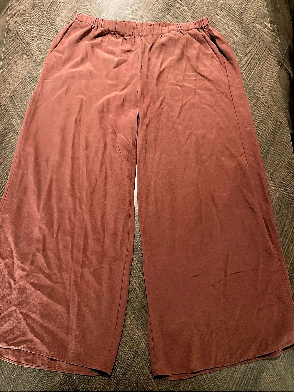 Eileen Fisher Georgette Crepe Pull on Pant with Slits Wide Leg Pants in Rust M